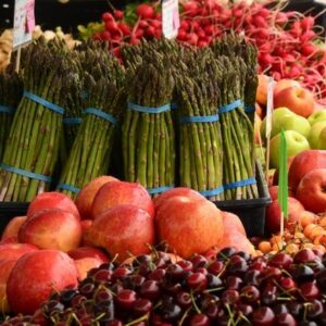 Étal de fruits et légumes au Marché de Gros de Tours